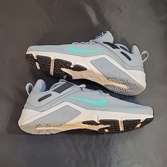 BRAND NEW LEGEND ESSENTIALS CROSS TRAINING WOMEN"S SNEAKERS - Picture 10 of 14